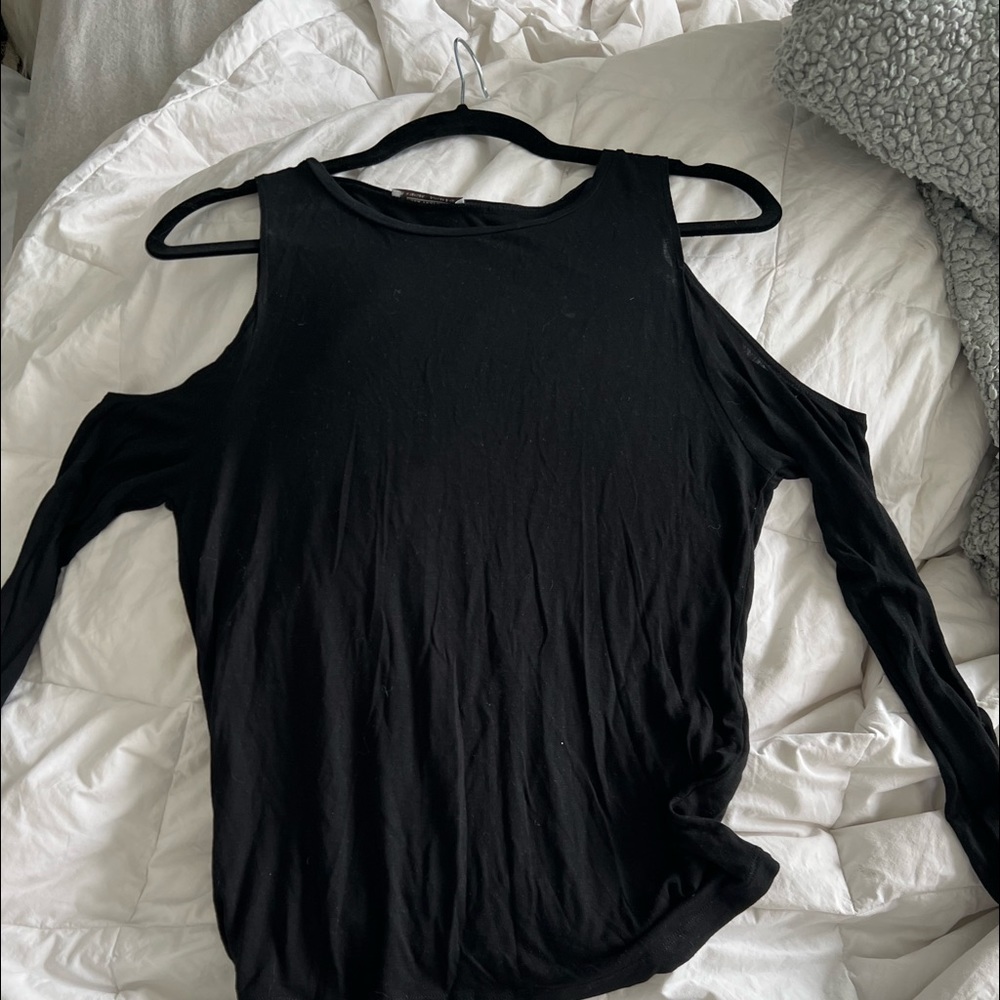 Zara Top w Cut Out Shoulder